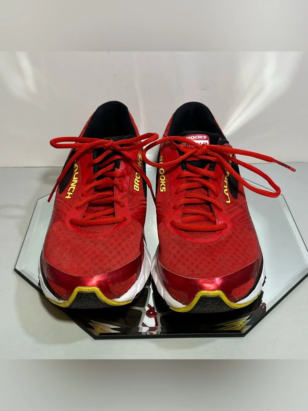 Brooks gently used